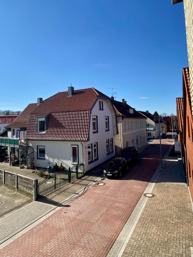 Traumhafte 115 Qm Ferienwohnung Am Steinhuder Meer, Ruhig, Komfortabel, Loggia, Parkplatz, Wifi Wunstorf Zewnętrze zdjęcie