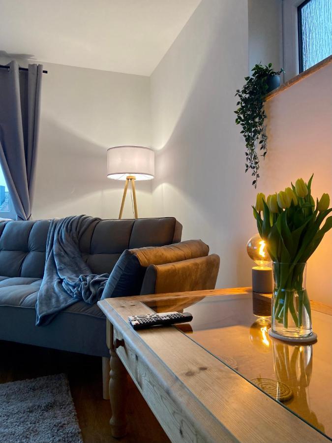 Traumhafte 115 Qm Ferienwohnung Am Steinhuder Meer, Ruhig, Komfortabel, Loggia, Parkplatz, Wifi Wunstorf Zewnętrze zdjęcie