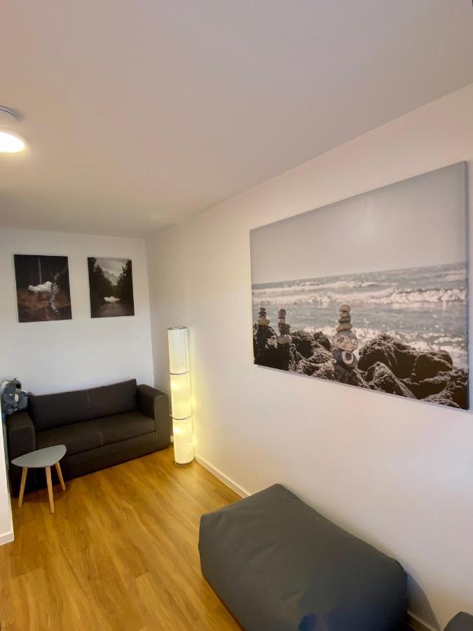 Traumhafte 115 Qm Ferienwohnung Am Steinhuder Meer, Ruhig, Komfortabel, Loggia, Parkplatz, Wifi Wunstorf Zewnętrze zdjęcie