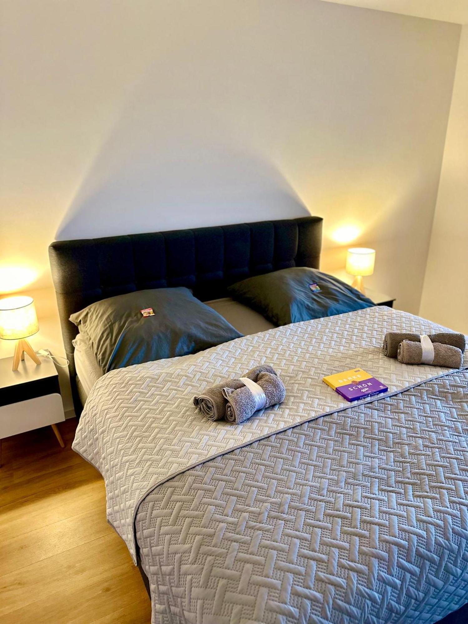 Traumhafte 115 Qm Ferienwohnung Am Steinhuder Meer, Ruhig, Komfortabel, Loggia, Parkplatz, Wifi Wunstorf Zewnętrze zdjęcie